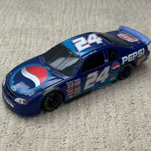 Jeff Gordon #24 Pepsi Limited Edition Die-cast